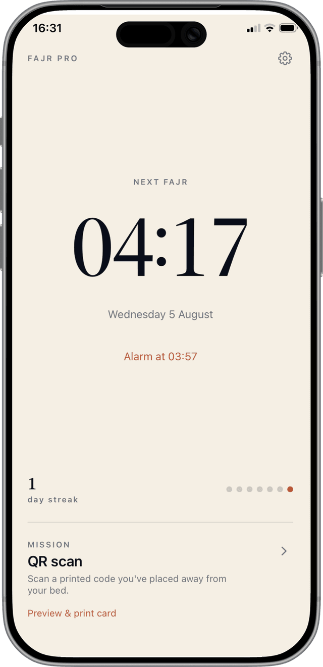 Fajr Pro home - tomorrow's Fajr and the wake alarm